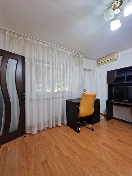 13 Septembrie- Sebastian Parc- Garsoniera